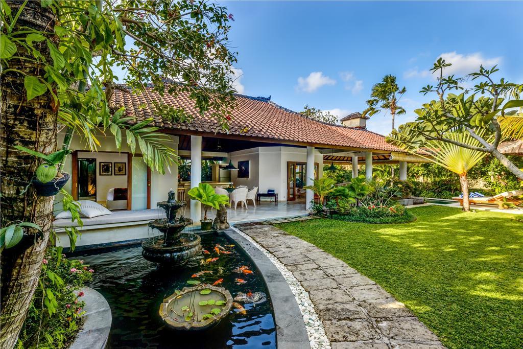 Villa Vitari Seminyak By Bali Villas R Us Номер фото