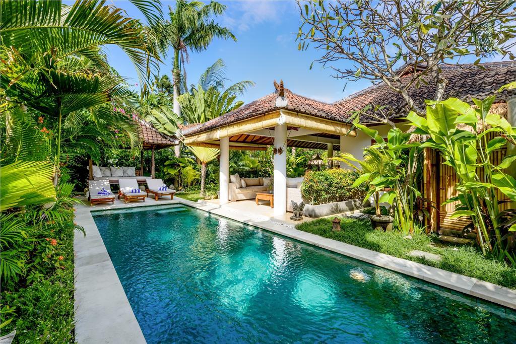 Villa Vitari Seminyak By Bali Villas R Us Номер фото