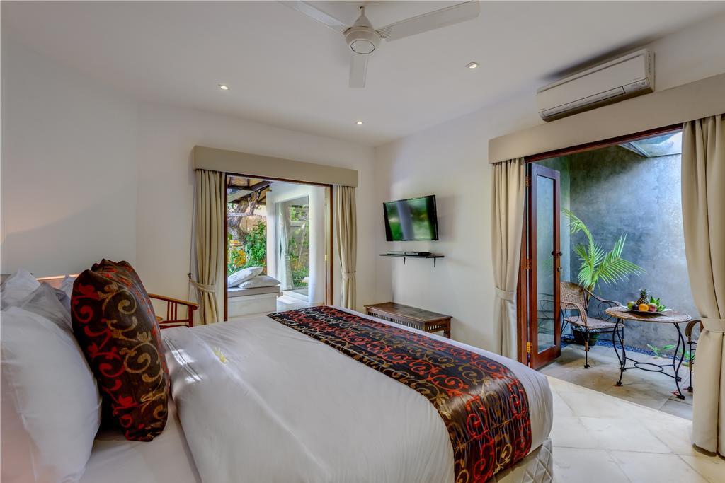 Villa Vitari Seminyak By Bali Villas R Us Номер фото