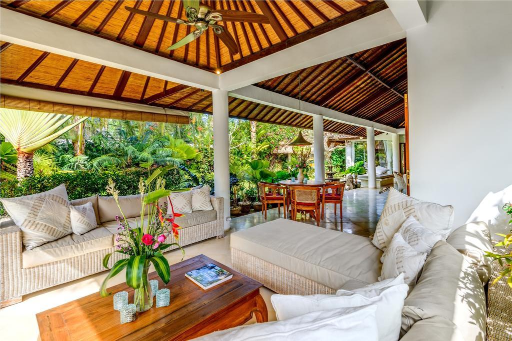 Villa Vitari Seminyak By Bali Villas R Us Номер фото